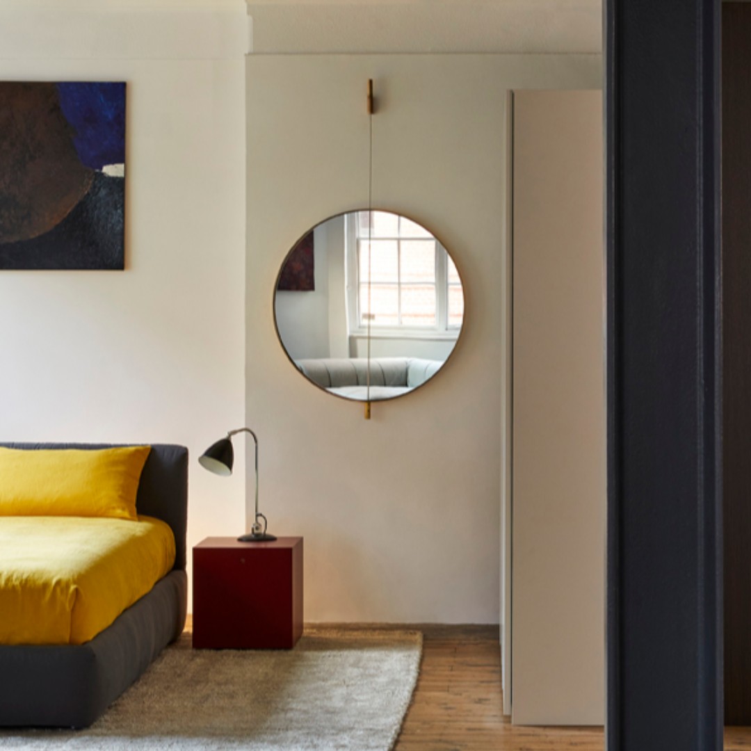 Living_Divani_Galileo_mirror_Servant_online_store_4.jpg Living_Divani_Galileo_mirror_Servant_online_store_4.jpg