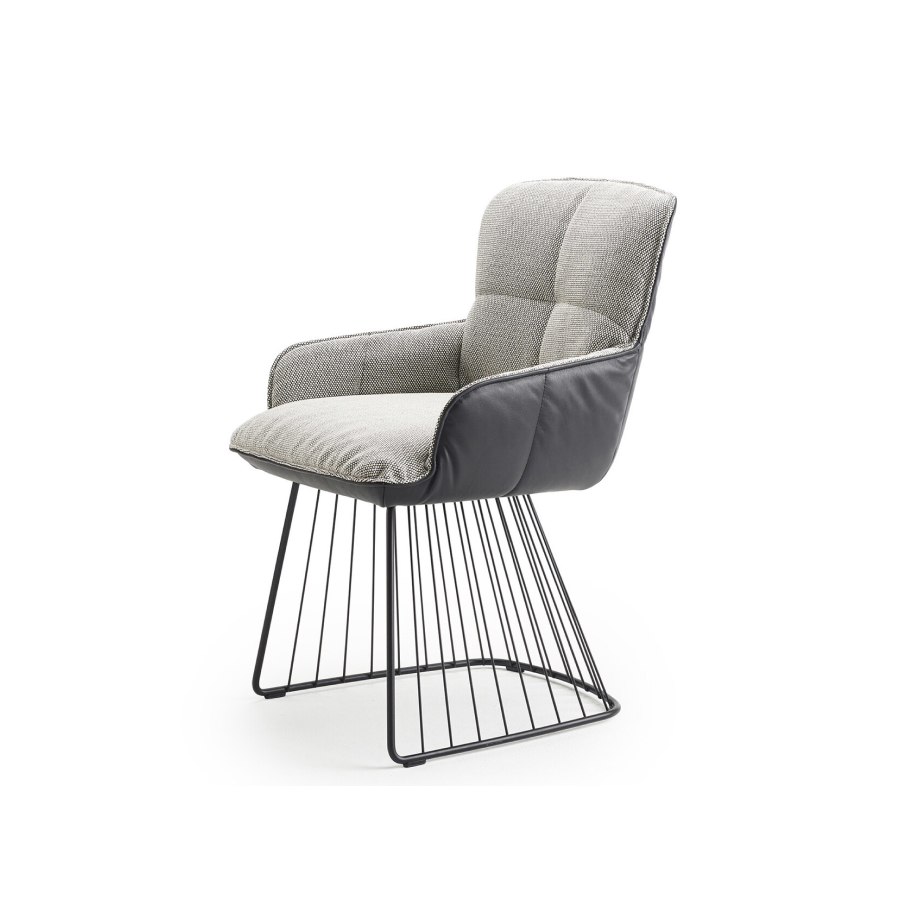 Freifrau_armchair_Servant_Showroom_Lisboa_1.jpg Freifrau_armchair_Servant_Showroom_Lisboa_1.jpg