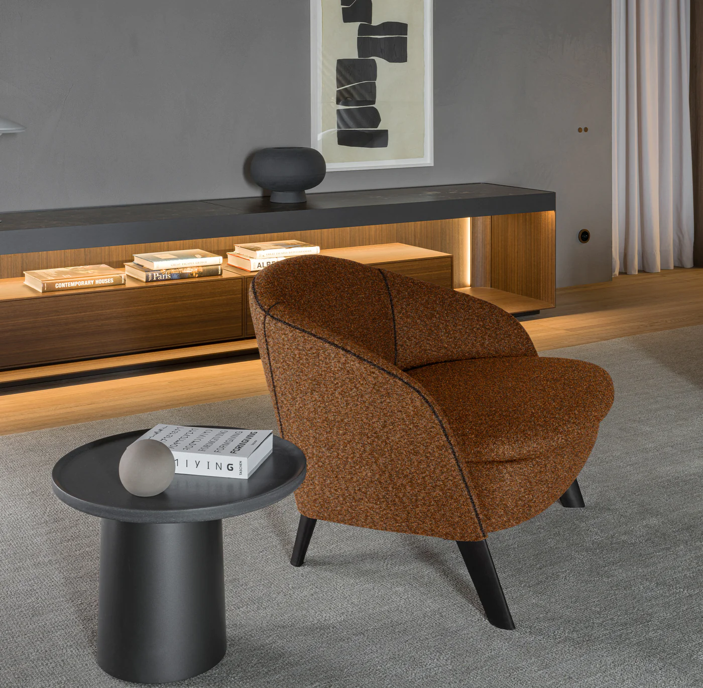 Molteni&C_Sutton_armchair_Showroom_Lisboa_4.jpg Molteni&C_Sutton_armchair_Showroom_Lisboa_4.jpg