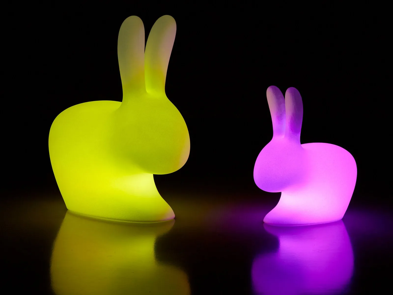 QEEBO_Rabbit_LED_Servant_Showroom_Lisboa_.jpg QEEBO_Rabbit_LED_Servant_Showroom_Lisboa_.jpg