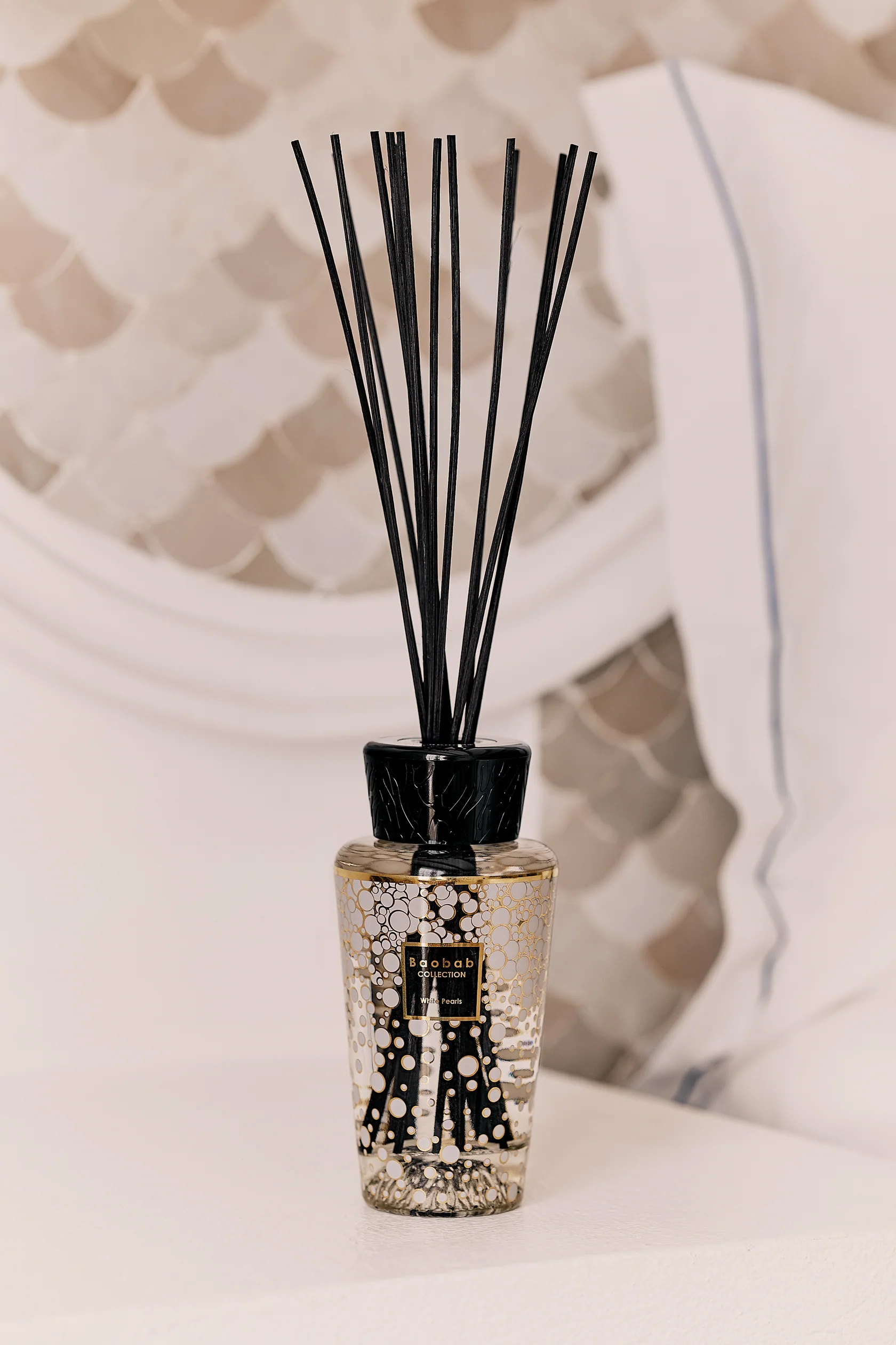 baobab_collection_white_pearls_diffuser_Servant_online_store_showroom_Lisbon_3.jpgwebp baobab_collection_white_pearls_diffuser_Servant_online_store_showroom_Lisbon_3.jpgwebp