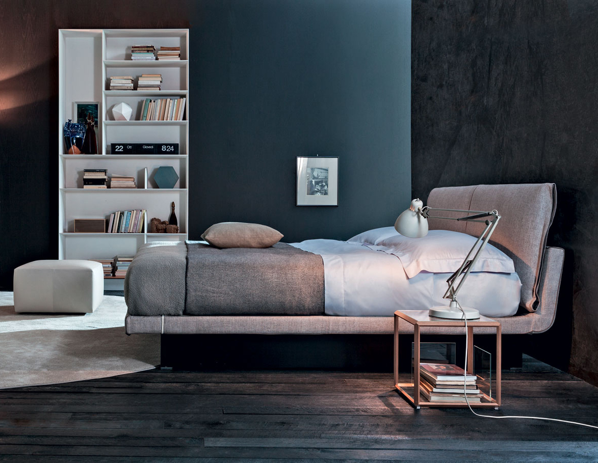 Molteni&C_Lisbon_Shorwoom_Servant_Honey_Bed_1 Molteni&C_Lisbon_Shorwoom_Servant_Honey_Bed_1