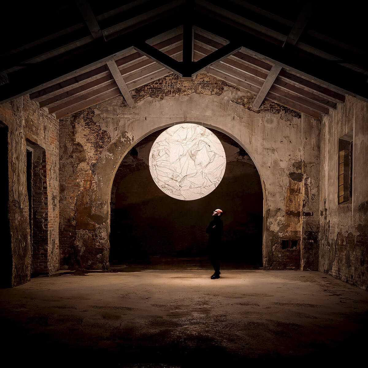 davide-groppi-suspension-lamp-moon-3.jpg davide-groppi-suspension-lamp-moon-3.jpg