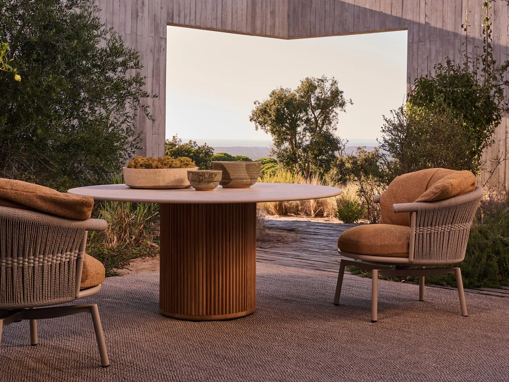 cesta-swivel-lounge-chair-outdoor-furniture-tribu-776626.jpg.webp cesta-swivel-lounge-chair-outdoor-furniture-tribu-776626.jpg.webp